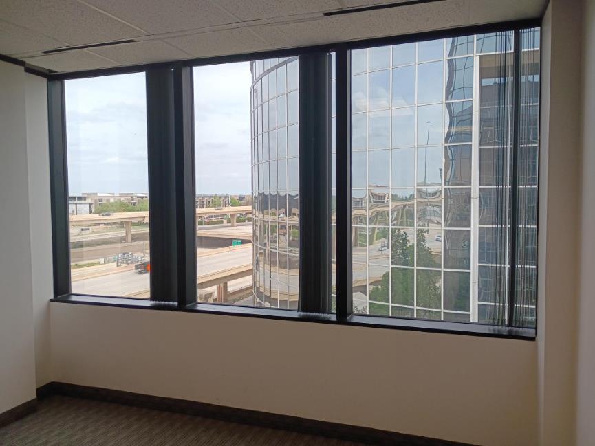 8330-8360 Lyndon B Johnson Fwy - 180xB684-sm