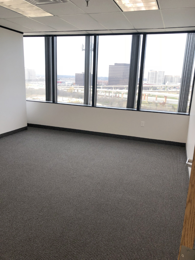 8330-8360 Lyndon B Johnson Fwy - 180xB727-sm