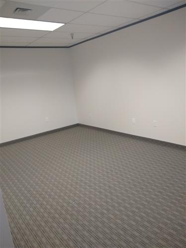 8330-8360 Lyndon B Johnson Fwy - 180xB850-sm