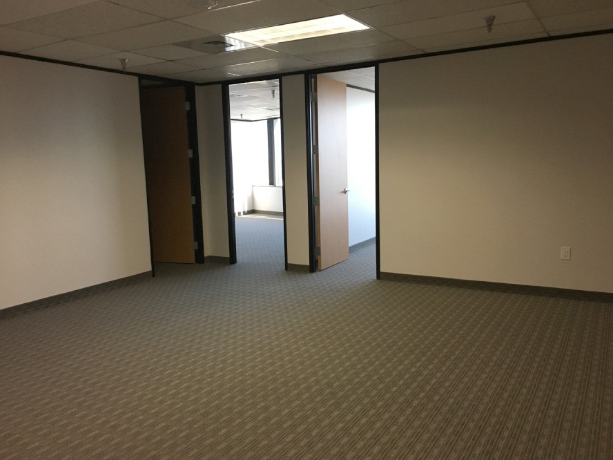 8330-8360 Lyndon B Johnson Fwy - 180xB875-sm