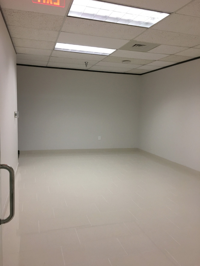 8330-8360 Lyndon B Johnson Fwy - 180xB875-sm