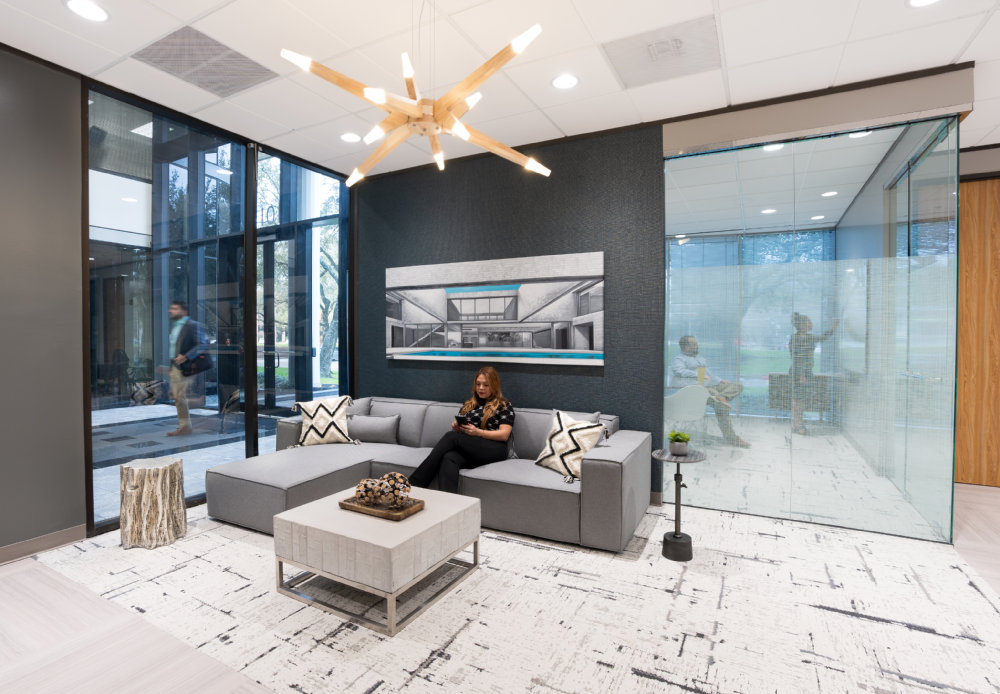 11011 Richmond Ave - 1915x182-sm