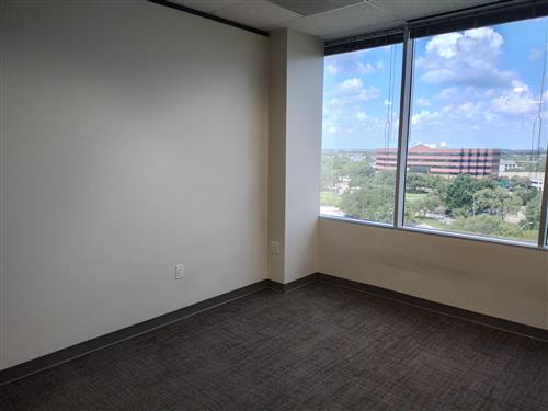 11011 Richmond Ave - 1915x736-sm