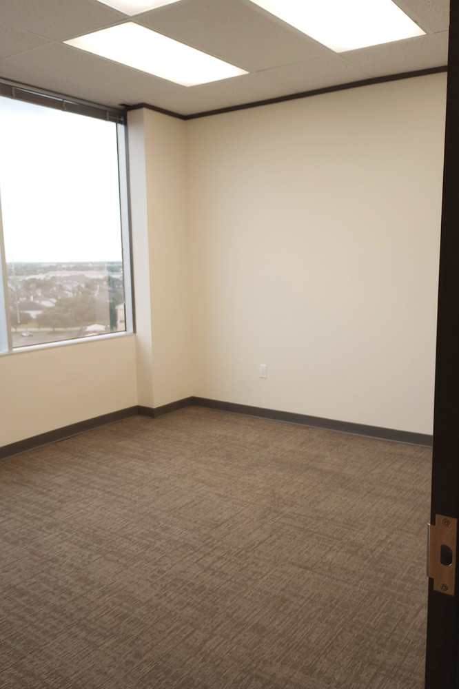 11011 Richmond Ave - 1915x870-sm