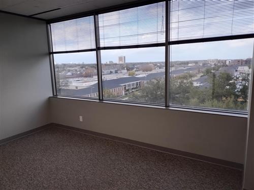 2401 Fountain View Dr - 1941x540-sm