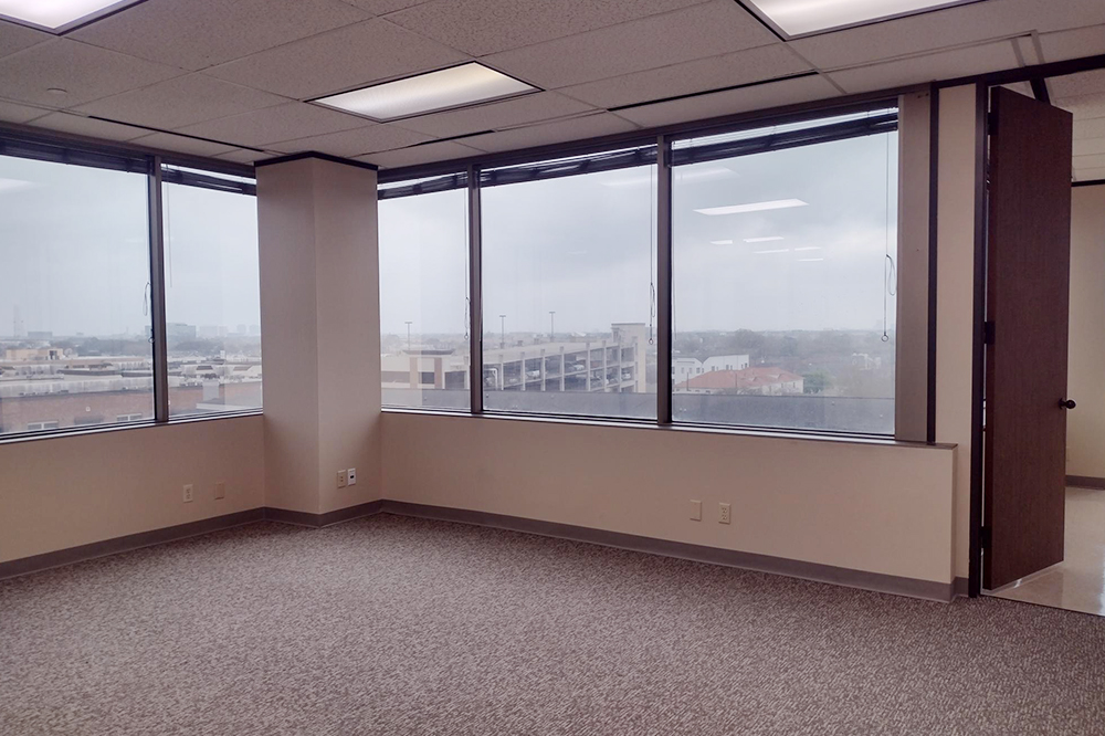 2401 Fountain View Dr - 1941x630-sm