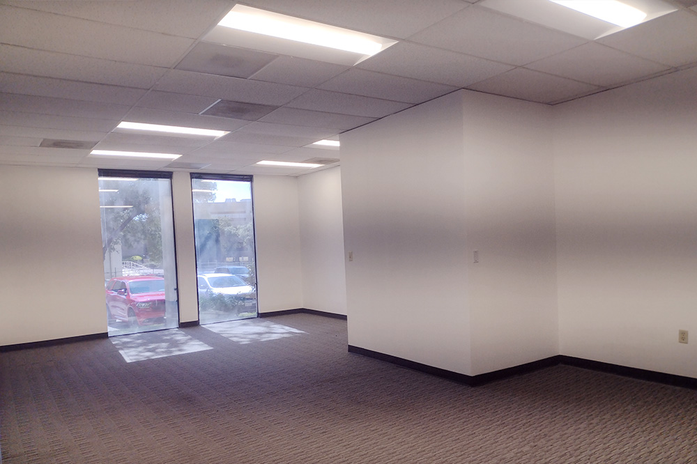 4100 E Piedras Dr - 2105x105-sm