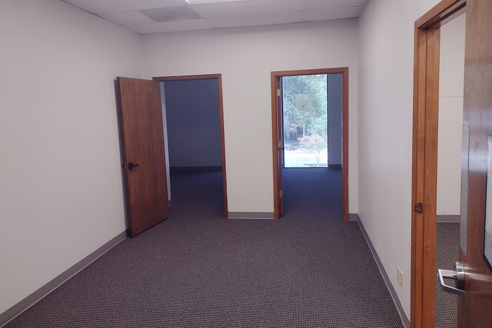 4100 E Piedras Dr - 2105x262-sm