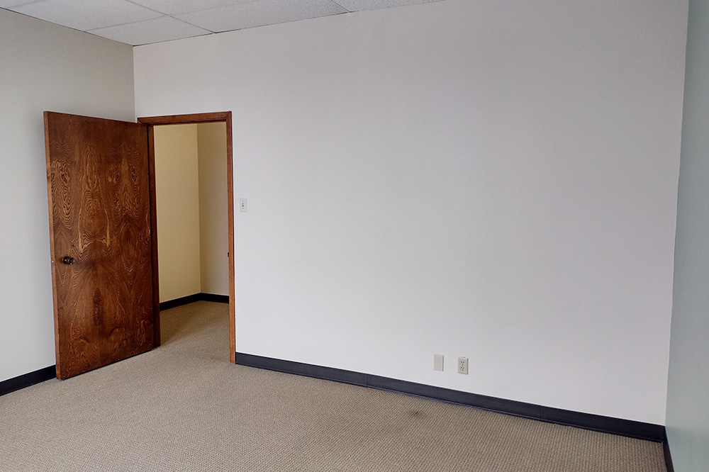 4414 Centerview - 2108x213-sm