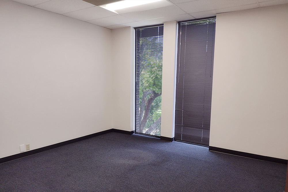 4414 Centerview - 2108x213-sm