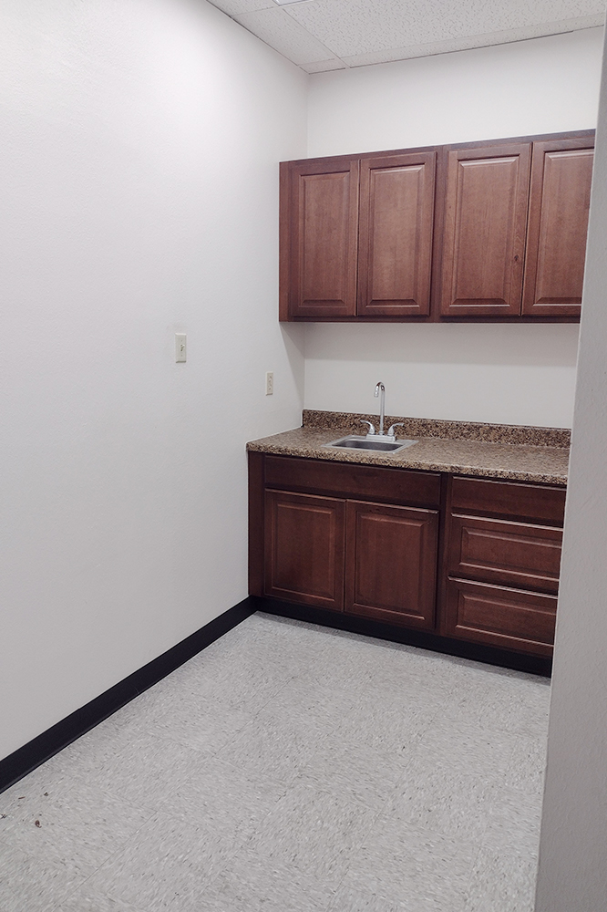 4414 Centerview - 2108x229.01-sm