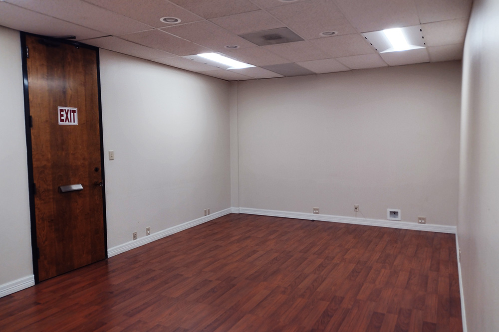 4241 E Piedras Dr - 2109x181-sm