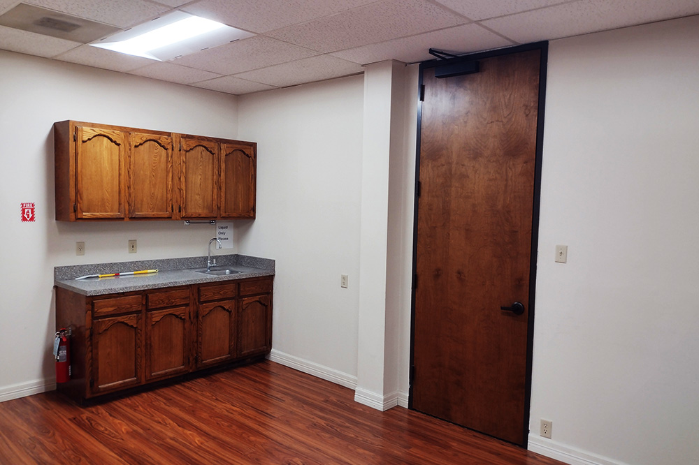 4241 E Piedras Dr - 2109x181-sm