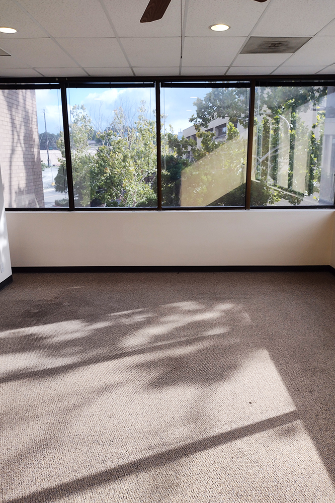 4241 E Piedras Dr - 2109x250-sm