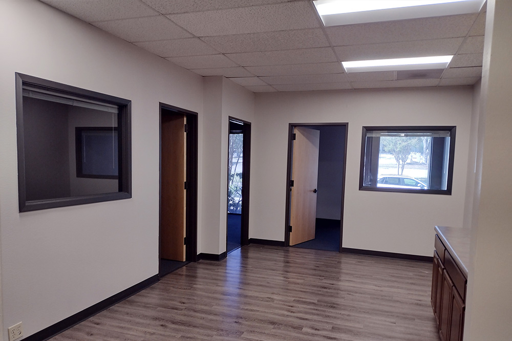 4243 E Piedras Dr - 2111x140-sm