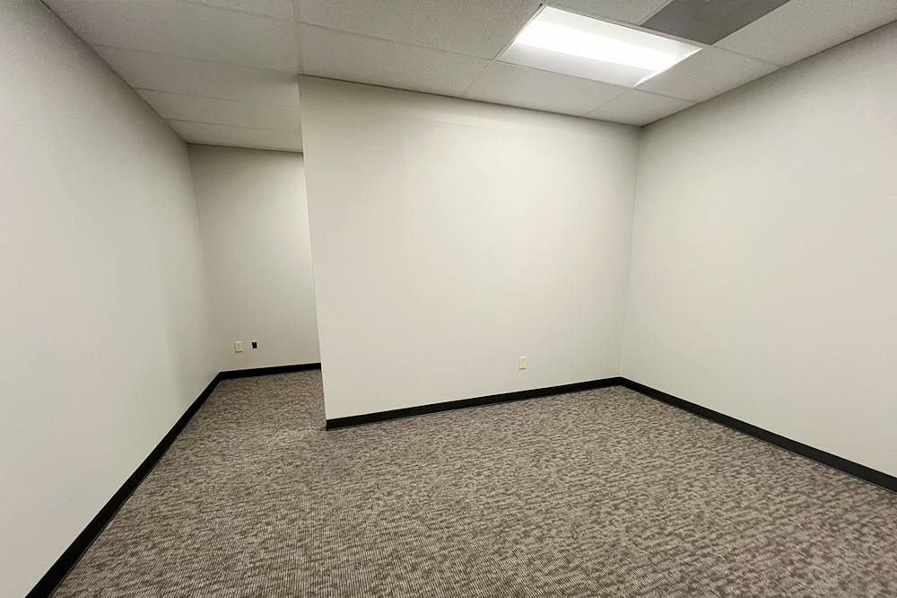 4243 E Piedras Dr - 2111x240-sm