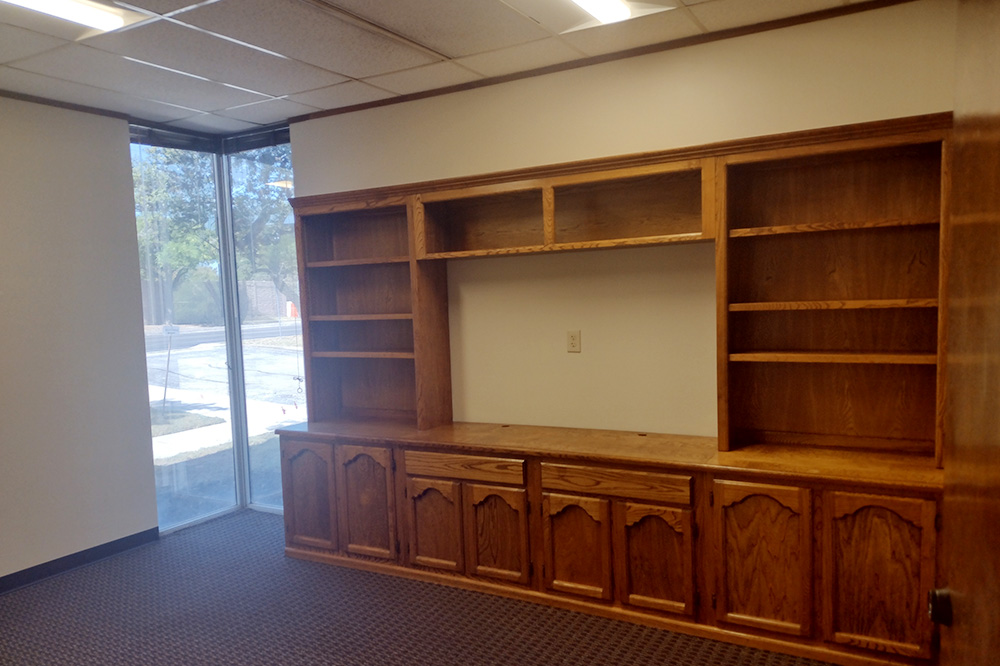 4203 Woodcock Dr - 2112x120-sm