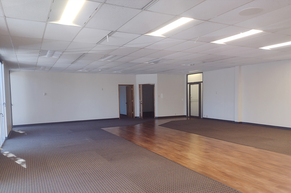 4203 Woodcock Dr - 2112x120-sm