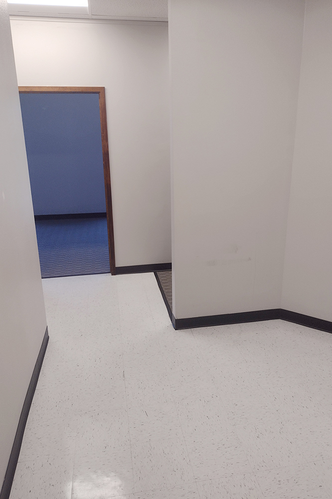 4-UI206x2112.jpg