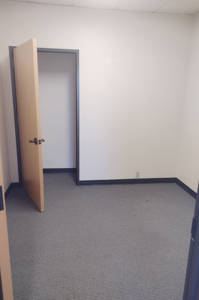 4203 Woodcock Dr - 2112x210-sm