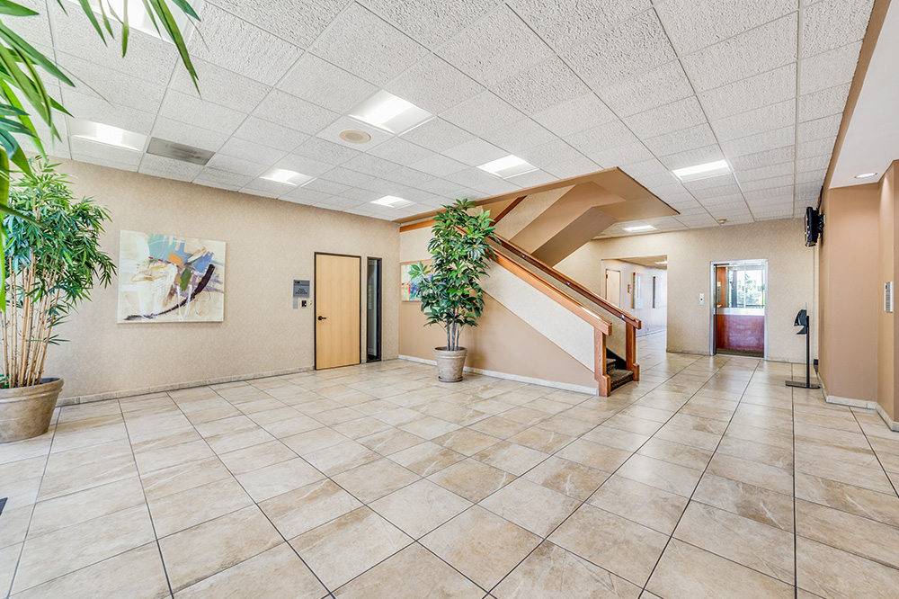 property with office space for rent at 4242 E Piedras Dr, San Antonio, TX 78228, USA