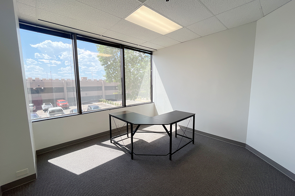 2821-2851 South Parker Road - 212x1-0114-sm