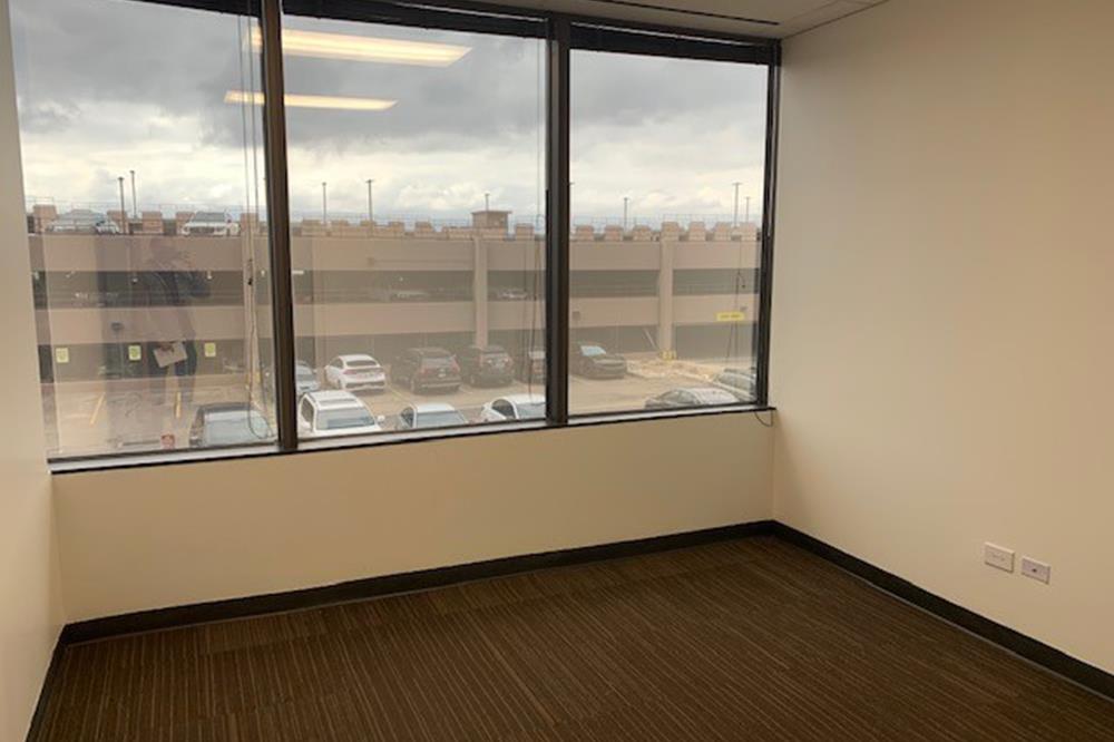 2821-2851 South Parker Road - 212x1-0120-sm