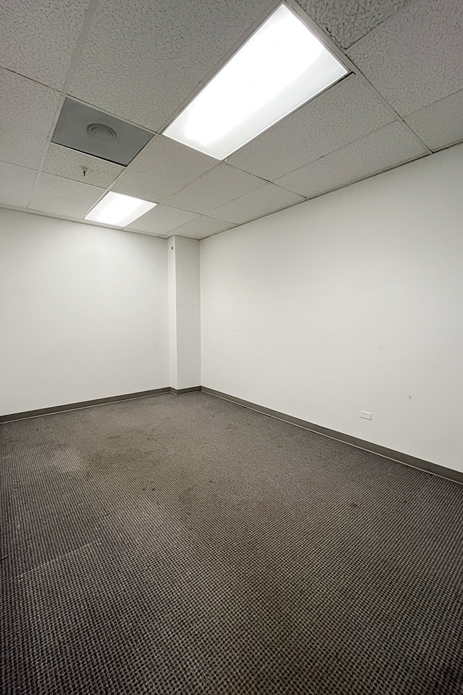 2821-2851 South Parker Road - 212x1-0250-sm