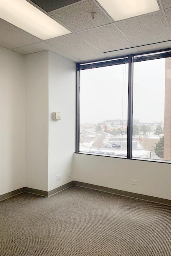 2821-2851 South Parker Road - 212x1-0410-sm