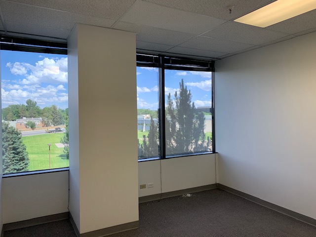 2821-2851 South Parker Road - 212x1-0424-sm