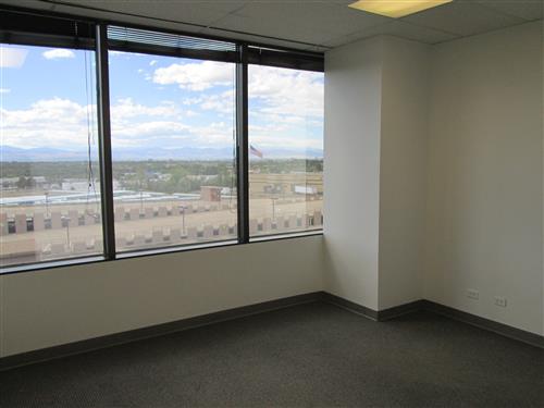 2821-2851 South Parker Road - 212x1-0432-sm