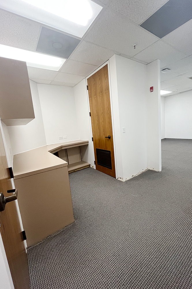 2821-2851 South Parker Road - 212x1-0670-sm