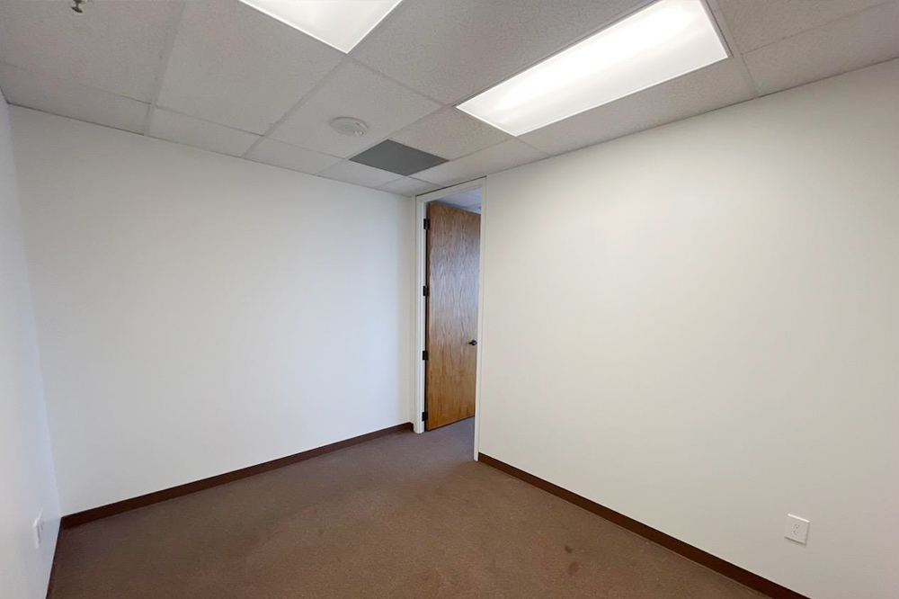 2821-2851 South Parker Road - 212x1-0984-sm