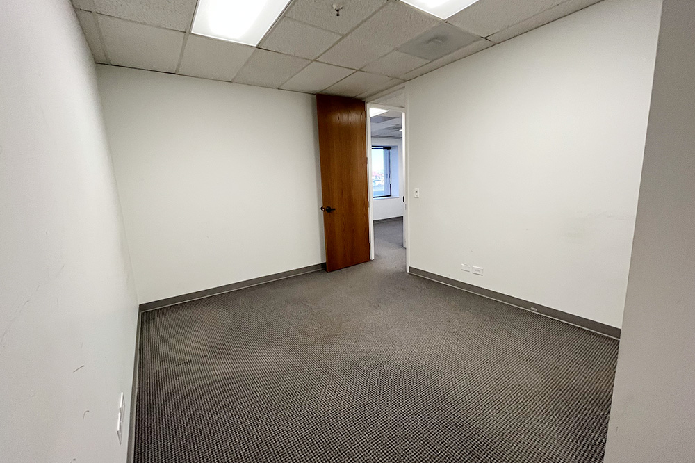 2821-2851 South Parker Road - 212x2-0025-sm