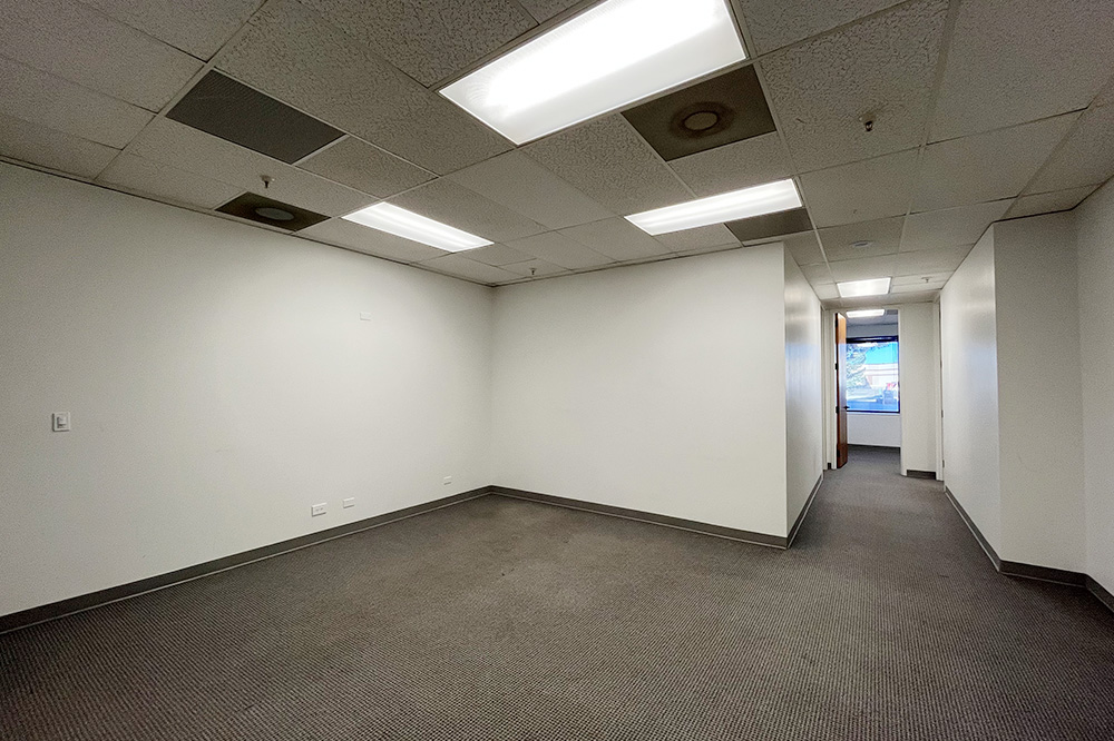 2821-2851 South Parker Road - 212x2-0025-sm