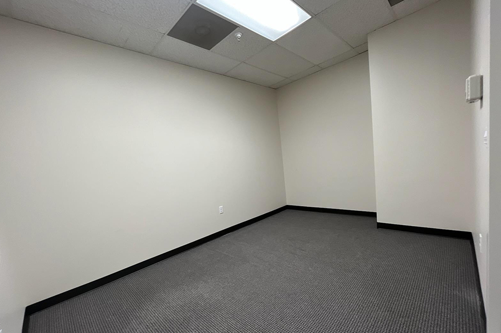 2821-2851 South Parker Road - 212x2-1027-sm