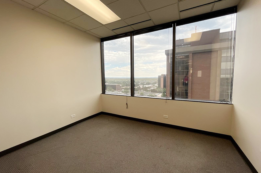 2821-2851 South Parker Road - 212x2-1077-sm
