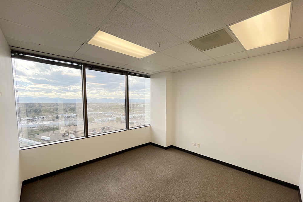 2821-2851 South Parker Road - 212x2-1107-sm