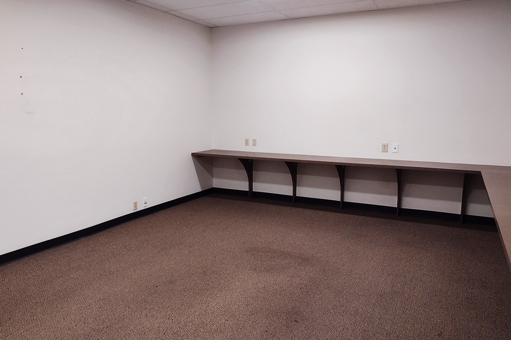 4242 Woodcock Dr - 2120x101.01-sm