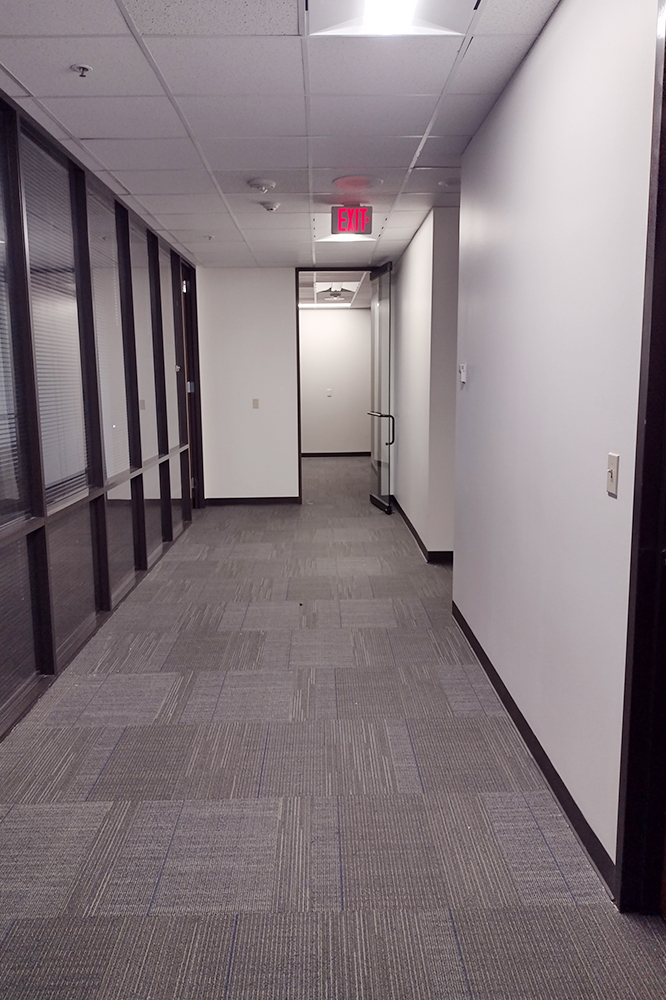 2-UI301x2121.jpg