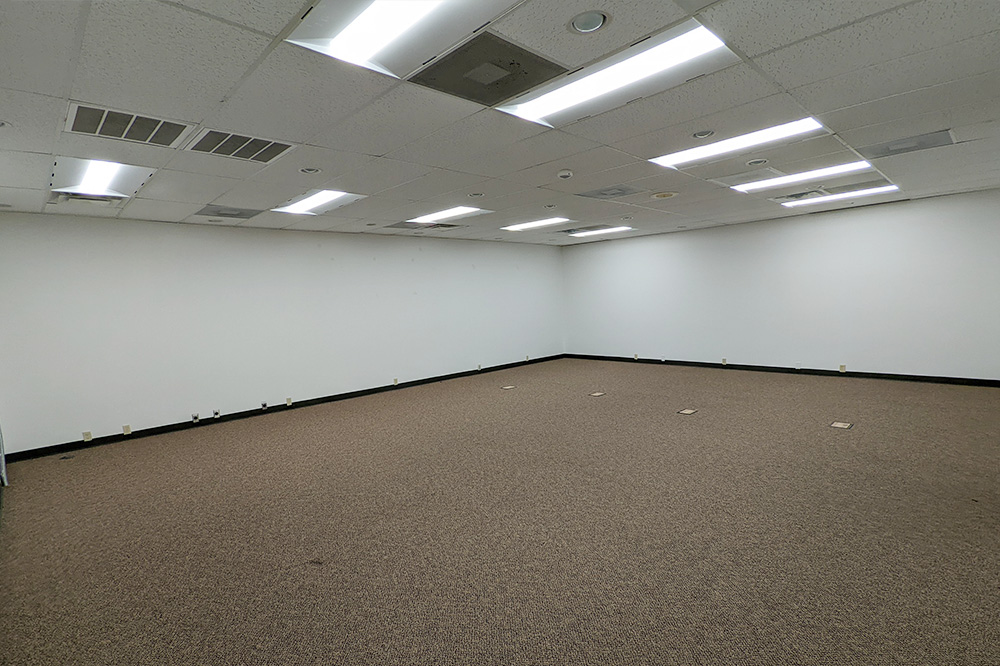 4241 Woodcock Dr - 2123xB208-sm