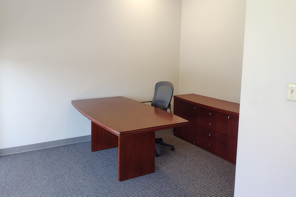 4241 Woodcock Dr - 2123xC224-sm