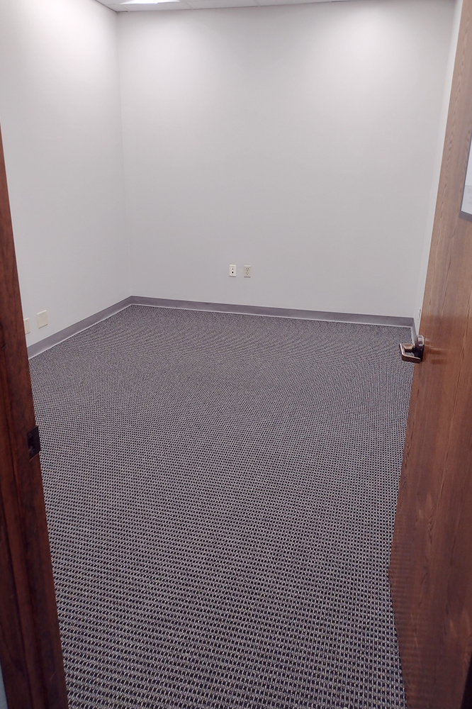 4241 Woodcock Dr - 2123xC228-sm