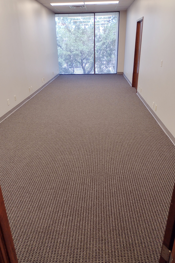 4241 Woodcock Dr - 2123xC238-sm