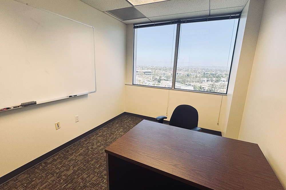 property with office space for rent at 816, 4676 Admiralty Way, Marina Del Rey, CA 90292, USA