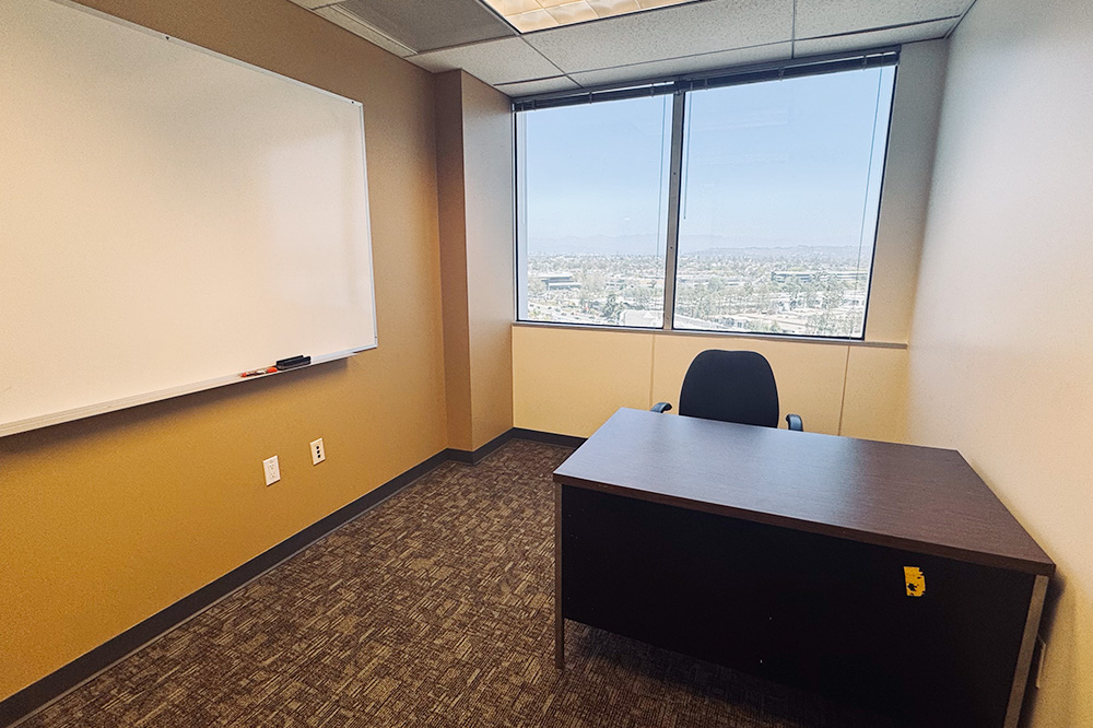 property with office space for rent at 818, 4676 Admiralty Way, Marina Del Rey, CA 90292, USA