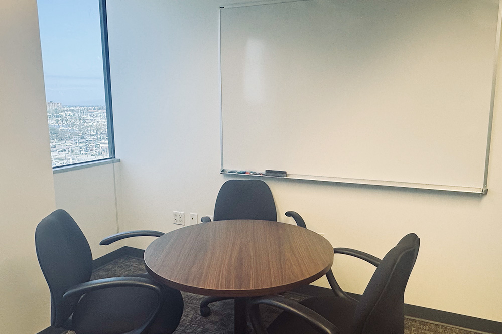 2-UI830x2133.jpg