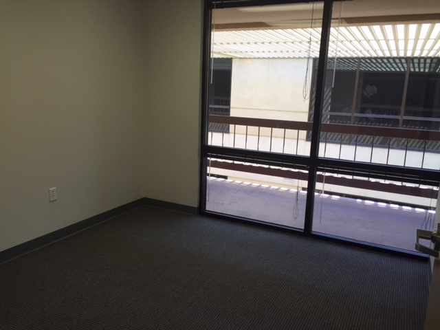 11225 North 28th Drive - 221xC200-sm