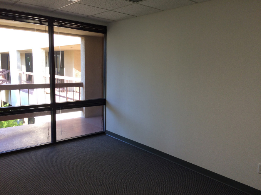 11225 North 28th Drive - 221xC220-sm