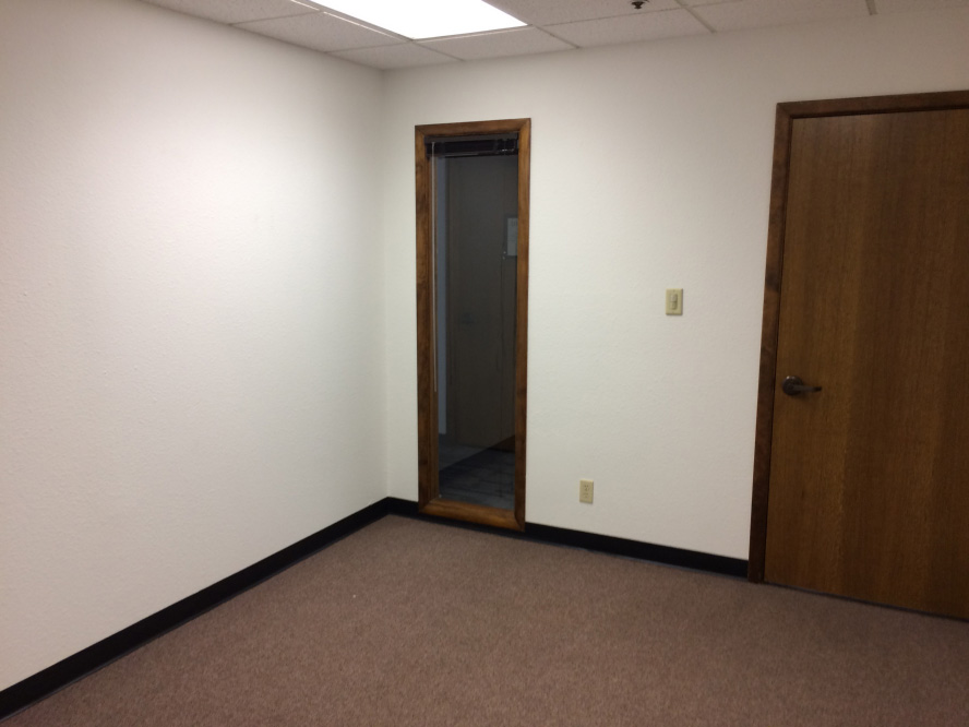 11225 North 28th Drive - 221xD115D-sm